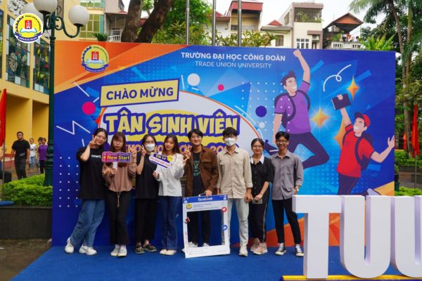 lien-thong-nganh-viet-nam-hoc (6)