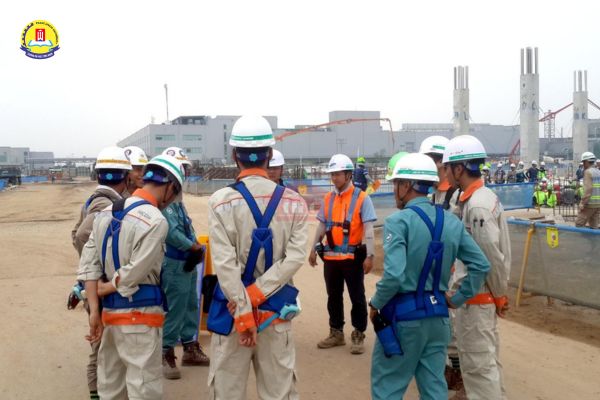 nganh-bao-ho-lao-dong-dai-hoc-cong-doan (4)