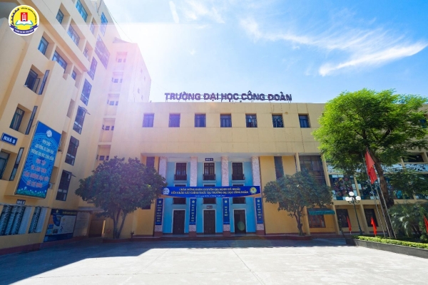 nganh-cong-tac-xa-hoi-hoc-truong-nao-3